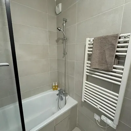 Familial Pres De Apartment Bussy-Saint-Georges