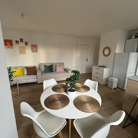 Apartment Familial Pres De *